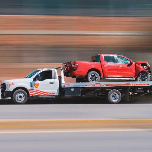 Servicio de grúas para todo tipo de vehículos, rescate y auxilio vial en San Luis Potosí