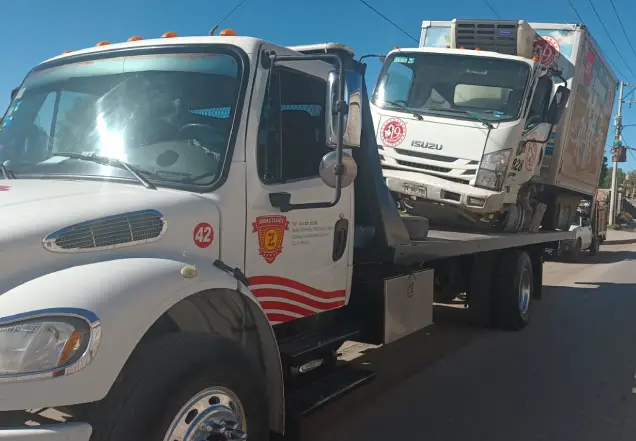 Traslado de camiones de logística o reparto en SLP